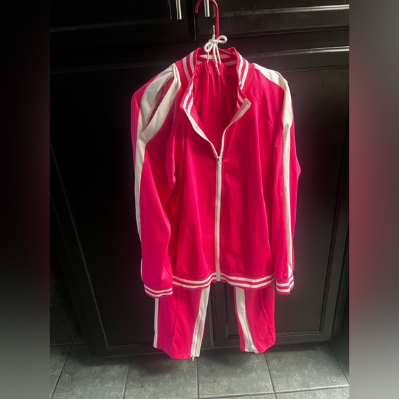 Hot Pink Jogging Suit - Picture 3 of 5